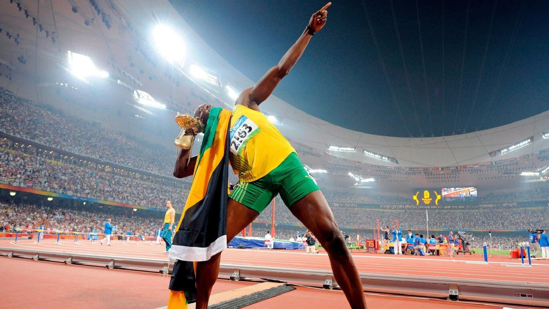 《王者荣耀》荣耀之路线上决赛盛大开启，热血对抗点燃全民热潮